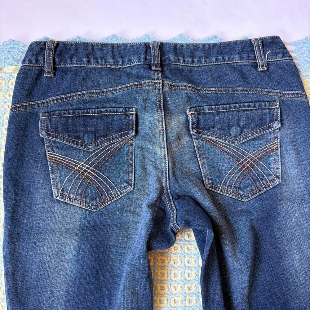 Mossimo Supply Co Low Rise Flare Jeans Medium Wash Whiskered Y2K Size 9 - Picture 4 of 6